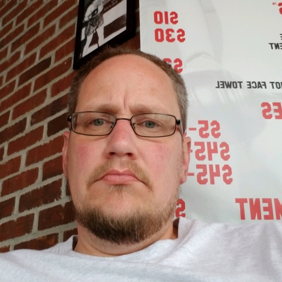 Meet your Posher, James - Picture 1 of 1